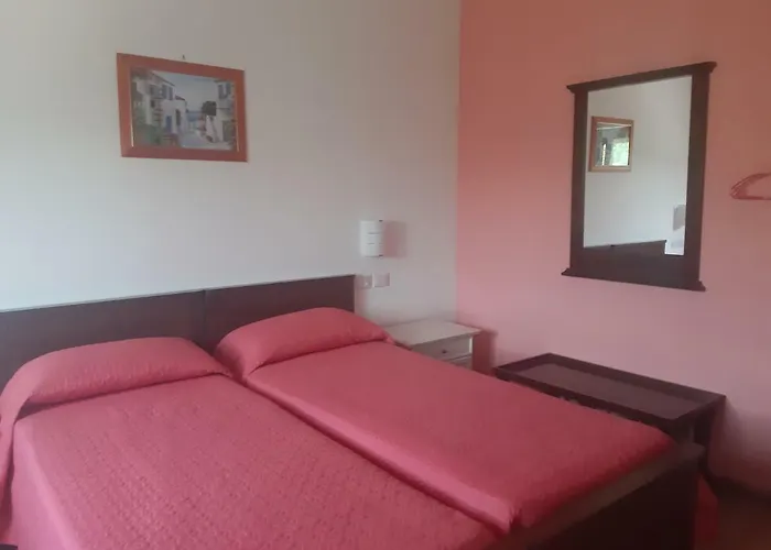 Al Giglio D'oro Pensión 3*